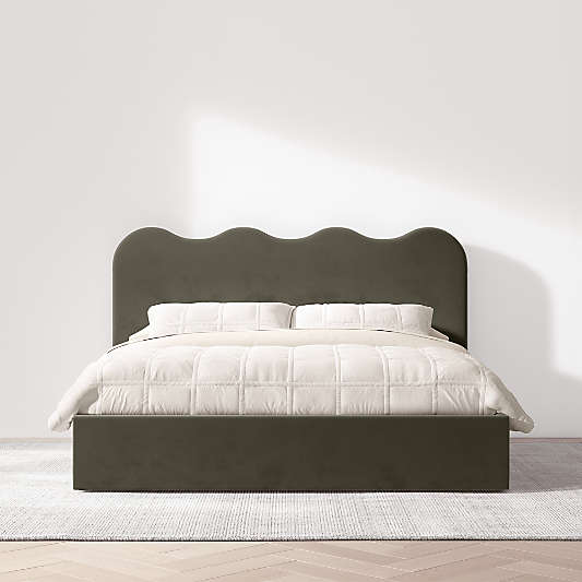 Amara Scalloped Upholstered King Storage Bed