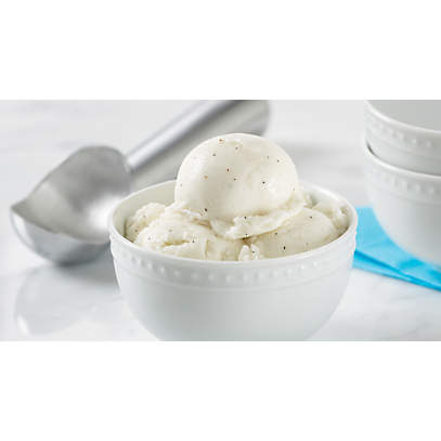 Tovolo Tilt-Up White Ice Cream Scoop + Reviews, Crate & Barrel Canada