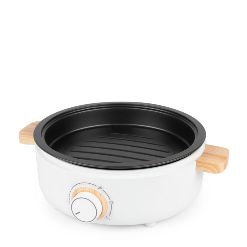 AROMA ® 2.5-Qt. Multi-Grill Hot Pot - image 2 of 3