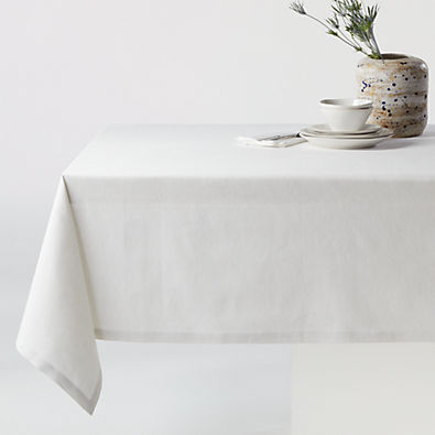 View Aspen Crisp White Cotton Tablecloth 60"x90" details