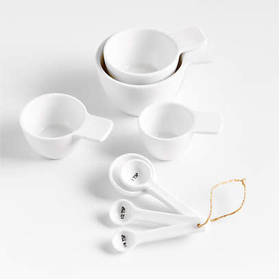 Plastic White Measuring Spoon & Cup Set, 1 - Harris Teeter