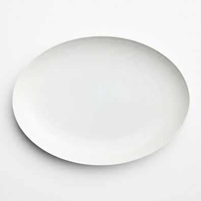 View Aspen 17.75" Porcelain Coupe Oval Platter details