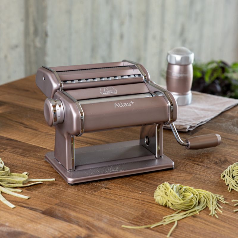 Atlas 150 Plus Powder Pink Pasta Maker - image 2 of 4
