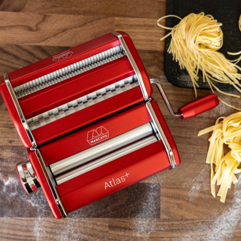 Atlas 150 Plus Red Pasta Maker - image 1 of 6