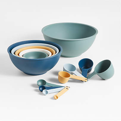 Tabletops Gallery 9 Piece Mix and Measure Set Ceramic Stoneware Measuring  Bowls Measuring Cups and Spoons Grey 