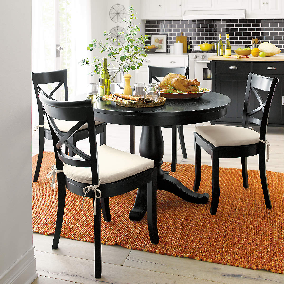 Avalon 45 Black Round Extension Dining, Black Round Extendable Dining Table Set