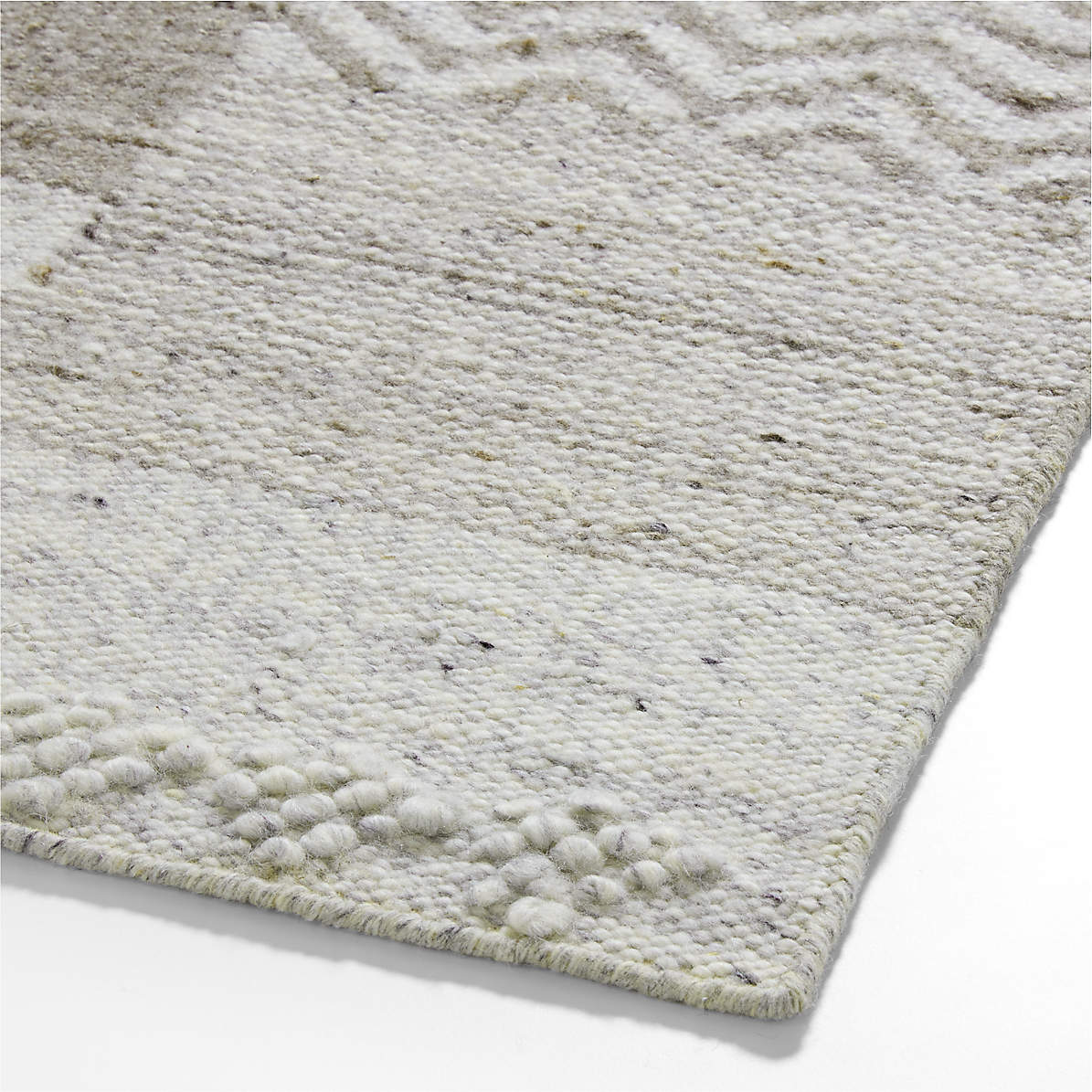 Macon Beige Chenille Rug 12x18 Swatch