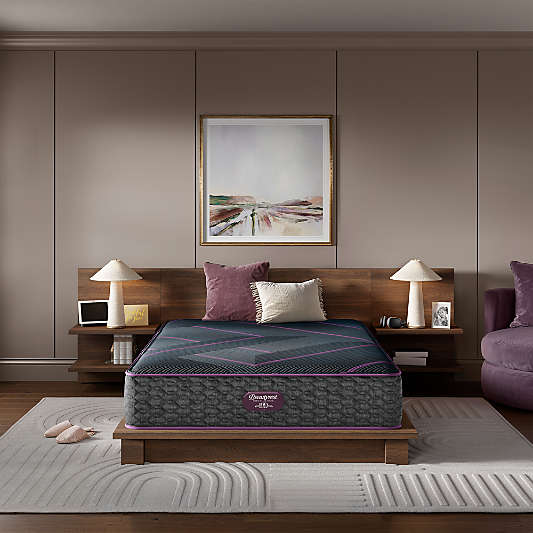 Beautyrest 13.5" World Class Hybrid Firm King Mattress