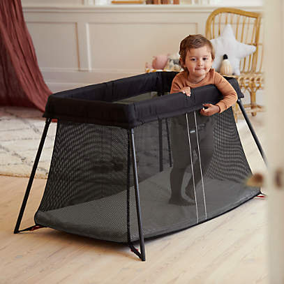 Baby bjorn travel cot light and easy go sale