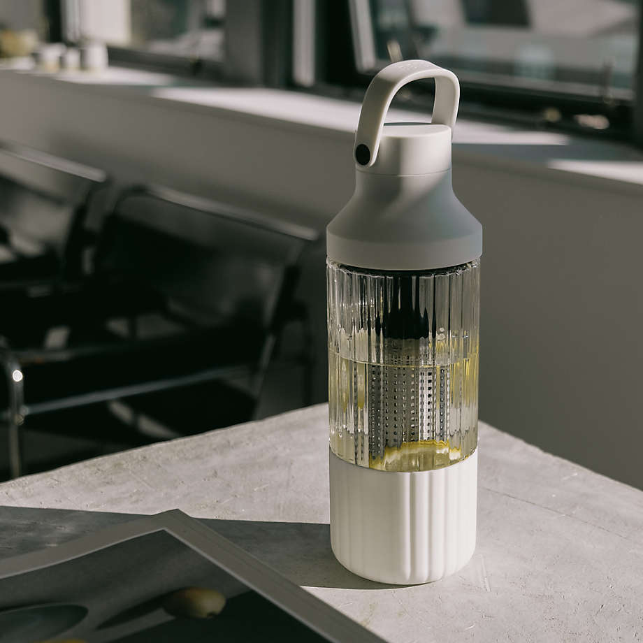 Beast Blender + Hydration System (Cloud White) 