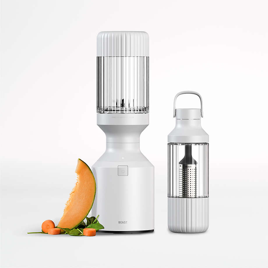 Beast ® Blender + Hydration System in Cloud White