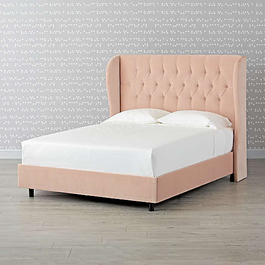 Monarch Tufted Queen Bed