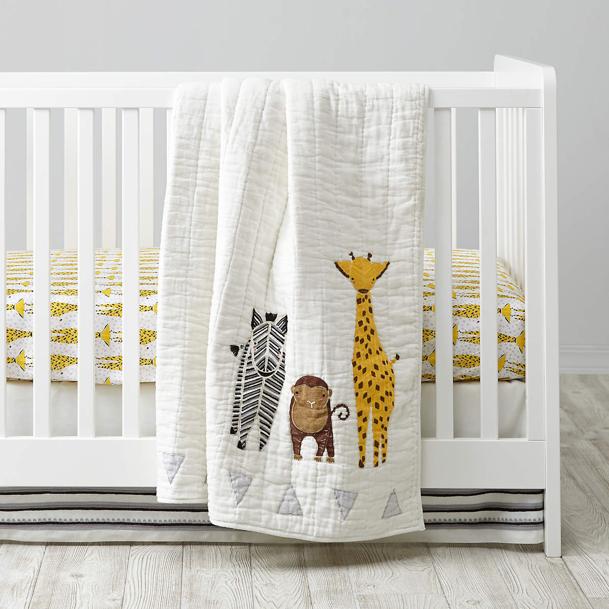 Safari sales crib bumper
