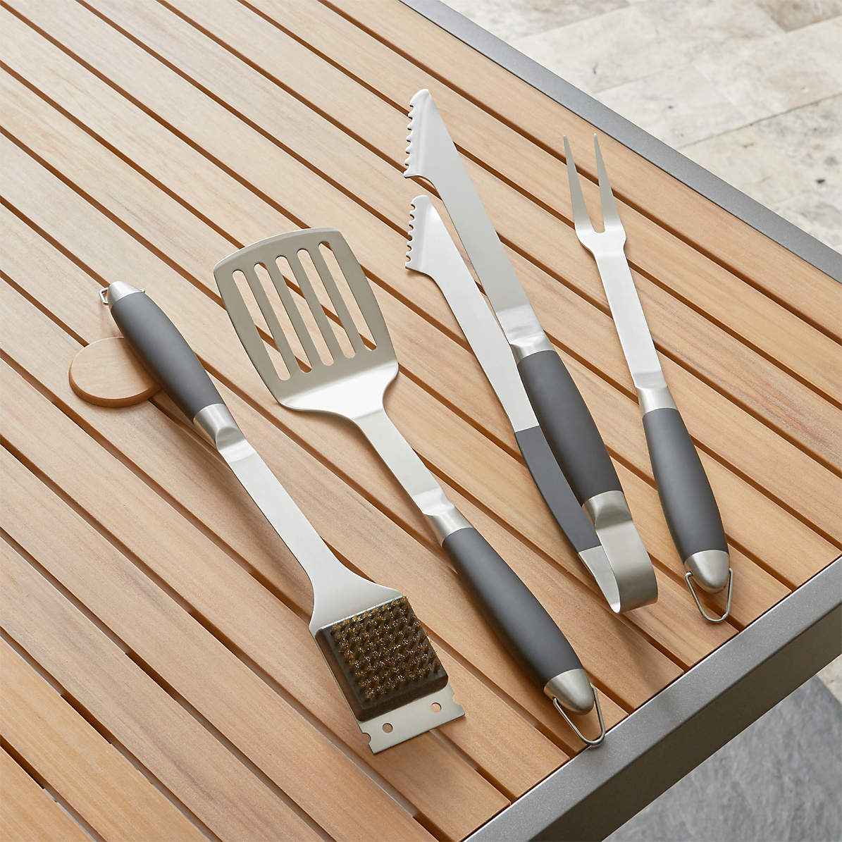 potrošiti Možda Kostimi grill tool set Neustrašiv Prezime Sukob