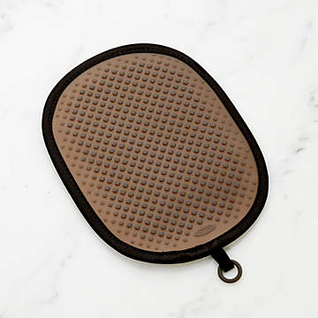 at Home Taupe Silicone Pot Holder