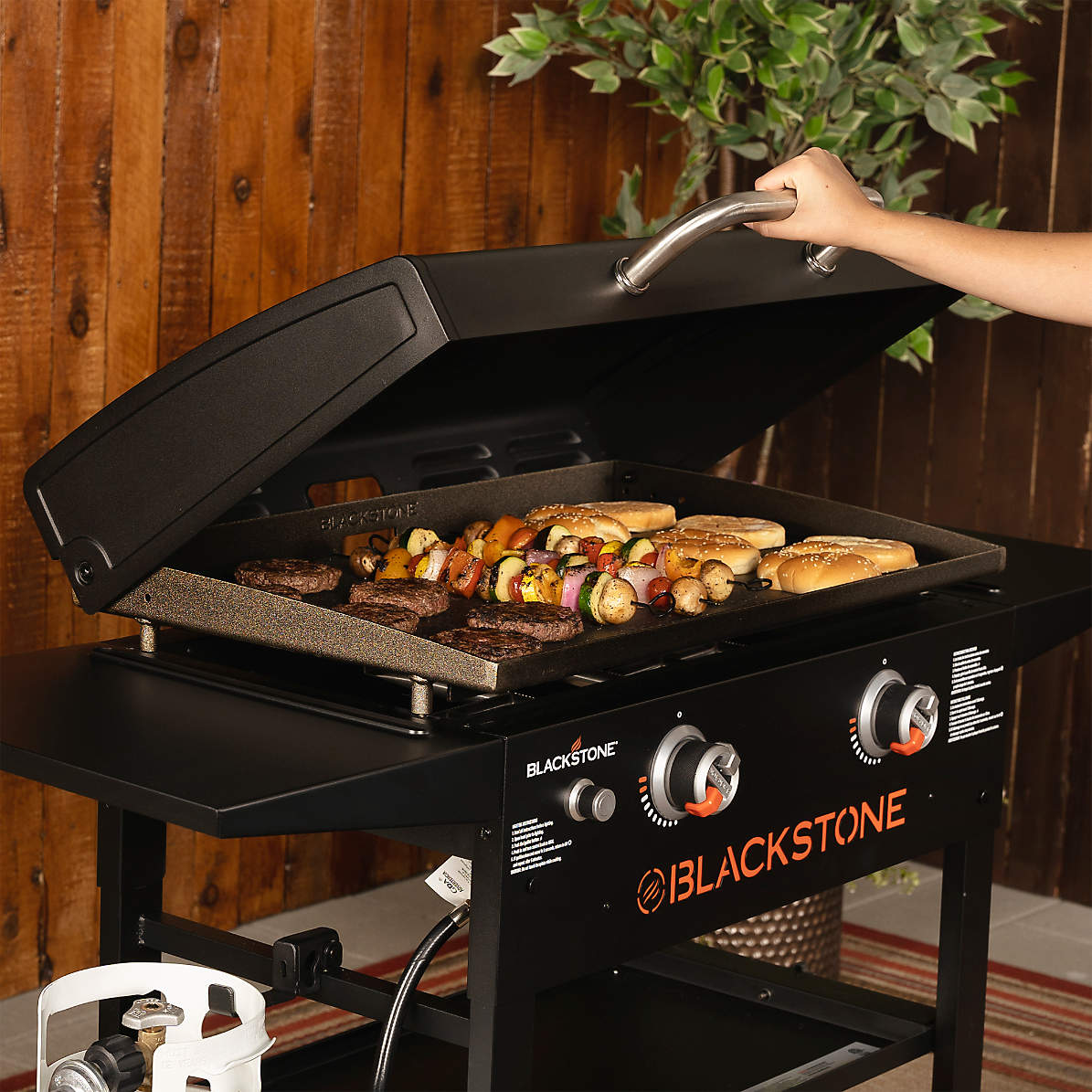 Blackstone 28-In. Griddle with Hood