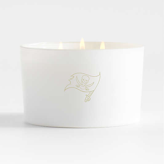NFL Tampa Bay Buccaneers Monochrome No. 01 Blanc 3-Wick Scented Candle - Basil, Nettle Flower and Sage