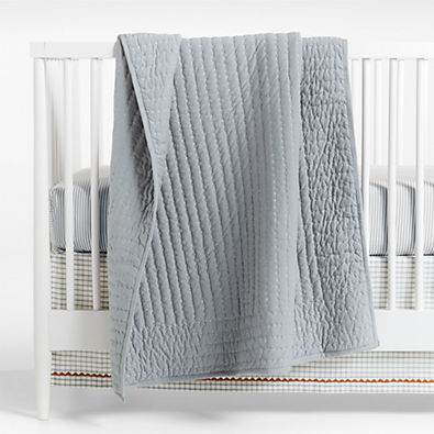 View Comfy Tee Keepsake Stitched Blue 100% Organic Cotton Jersey Crib Quilt details