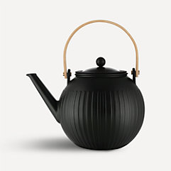 Chantal Whistling Tea Kettle in Onyx + Reviews | Crate & Barrel