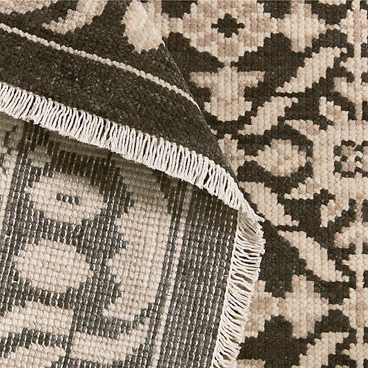 Bordeaux Wool Traditional Hand-Knotted Espresso Brown Area Rug