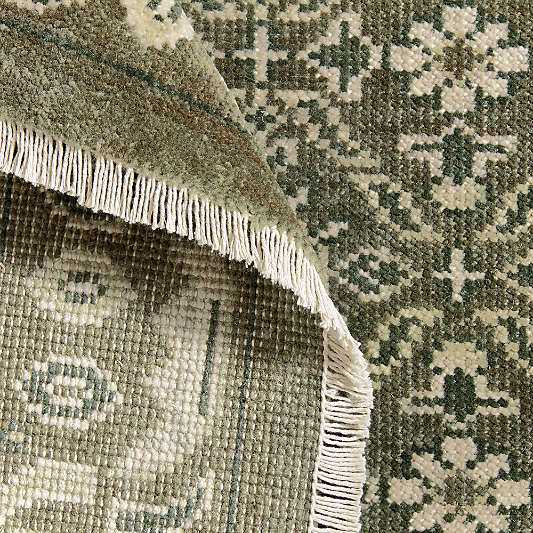 Bordeaux Wool Traditional Hand-Knotted Green Area Rug 8'x10'
