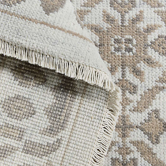 Bordeaux Wool Traditional Hand-Knotted Grey Rug Swatch 12"x18"