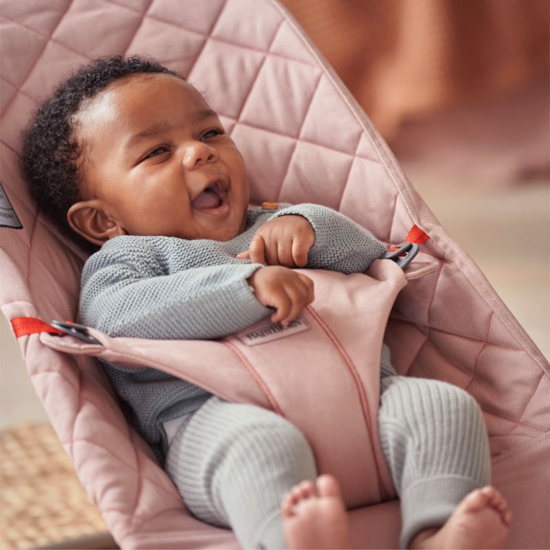 BABYBJÖRN ™ Bouncer Bliss Cotton Quilt Dusty Pink Baby Bouncer Chair