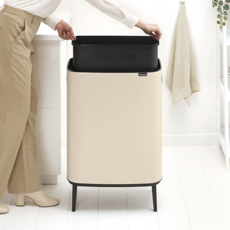 Brabantia Bo Touch Top Hi Trash Can, 16 Gallon (60 liter) Soft Beige - image 4 of 5