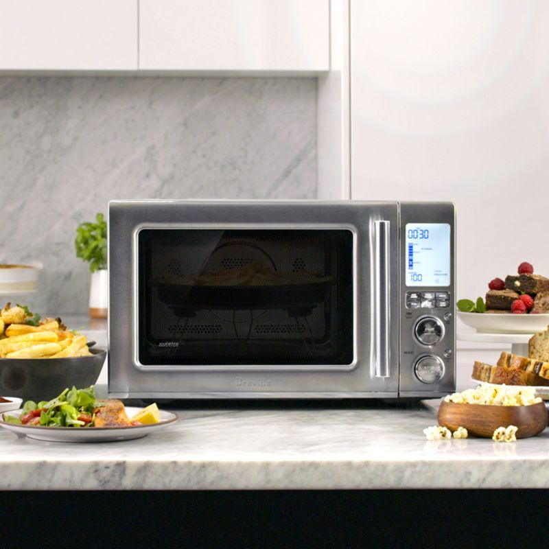 Breville ® Combi Wave ™ 3-in-1 Microwave, Air Fryer and Convection Oven - image 2 of 12