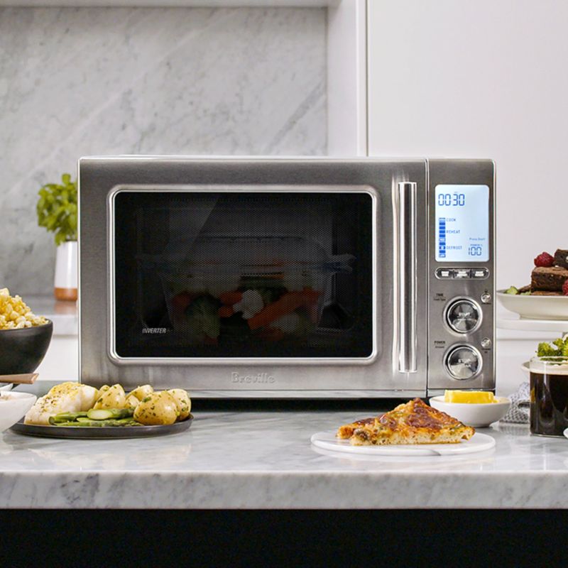 Breville ® Smooth Wave ™ Microwave - image 2 of 10