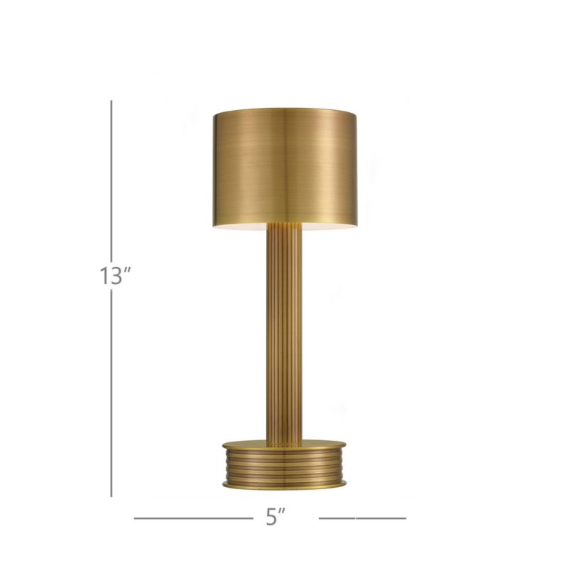 Brisbane Brass Table Lamp - image 5 of 8