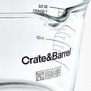 Crate & Barrel 2-Cup Glass Measuring Cup