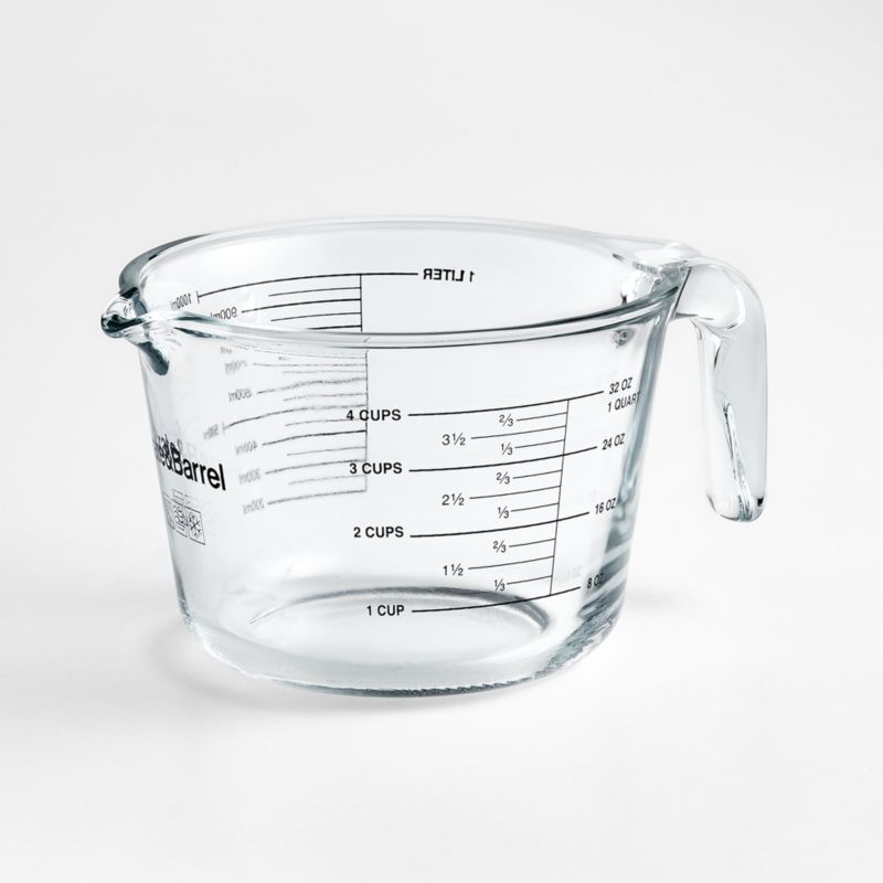 Crate & Barrel 4-Cup Glass Measuring Cup