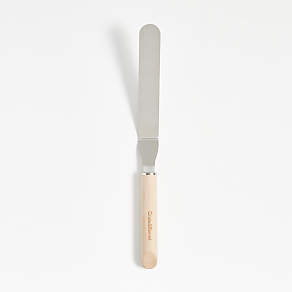 Choice 4 3/4 Blade Offset Tapered Baking / Icing Spatula with Wood Handle