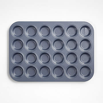 USA Pan Bakeware Mini Cupcake and Muffin Pan, Nonstick Quick Release  Coating, 24-Well, Aluminized Steel