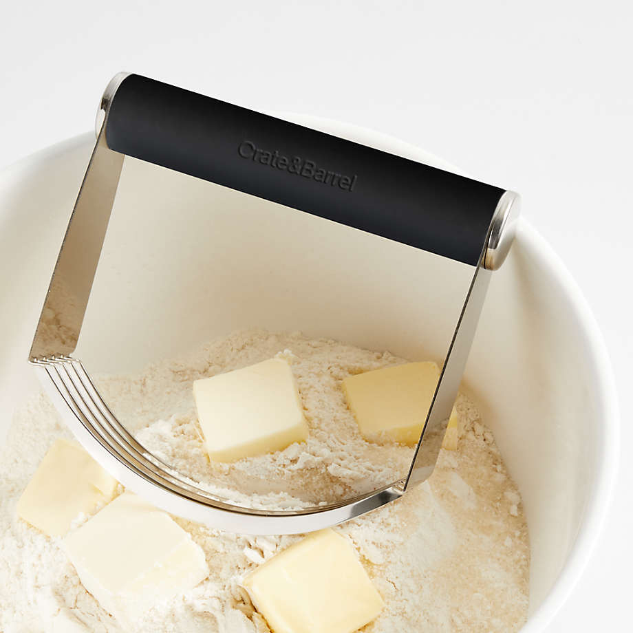 Crate & Barrel Soft-Touch Pastry Blender