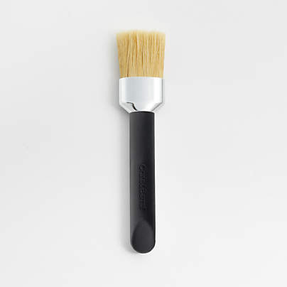 Crate & Barrel Small Soft-Touch Offset Icing Spatula + Reviews