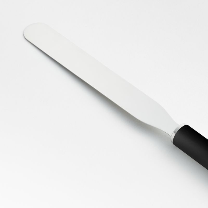 Crate & Barrel Large Soft-Touch Offset Icing Spatula