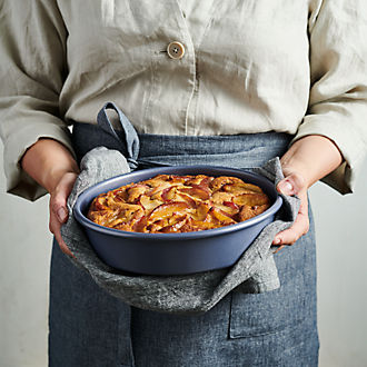 Pie, Bread & Cake Pans