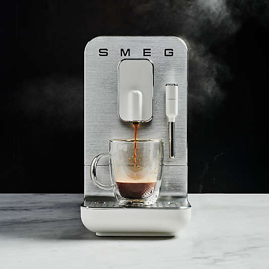 SMEG Matte White Fully Automatic Coffee and Espresso Machine with Milk Frother