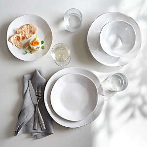 Dinner plate deals set up