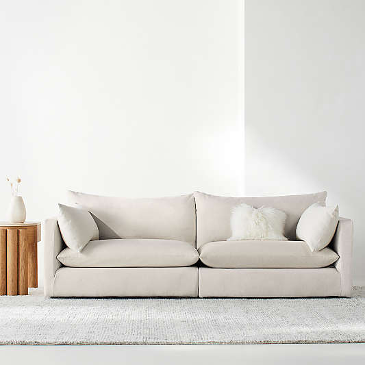 Unwind Slipcovered Sofa (92"-148")