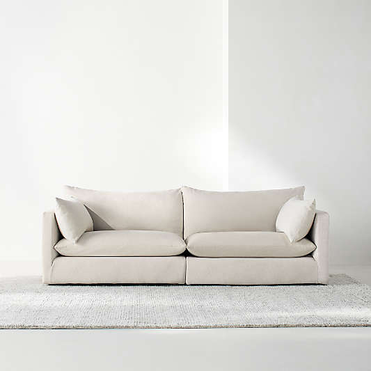 Unwind Slipcovered Sofa (92"-148")