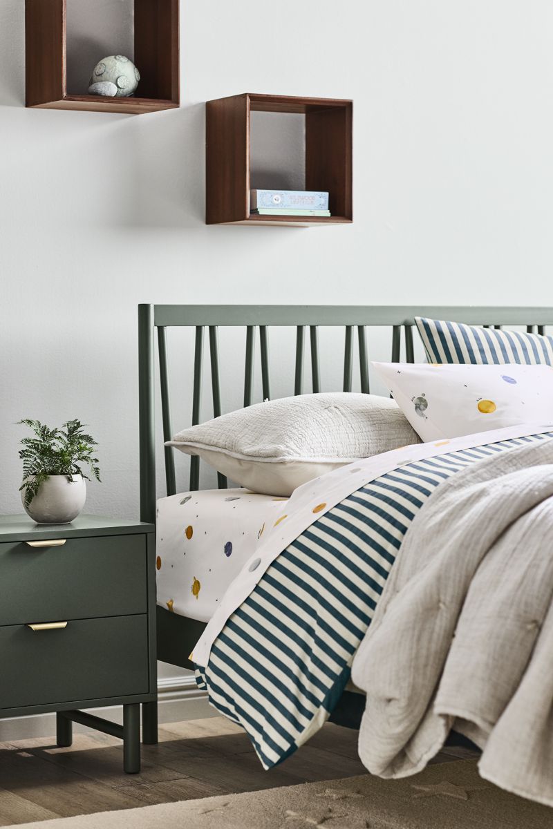 Classic Laurel Green Wood Kids Full Bed - image 6 of 11