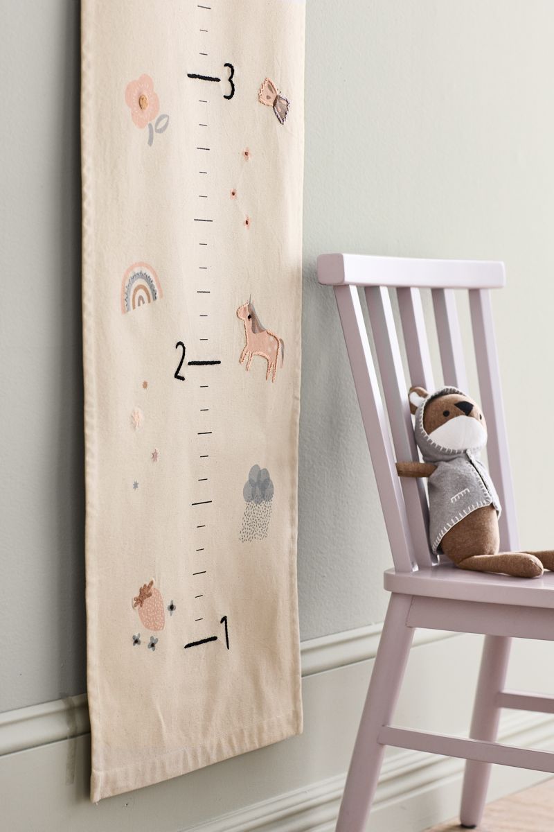 Rainbows and Unicorns Canvas Personalized Kids  Growth Chart - image 3 of 8