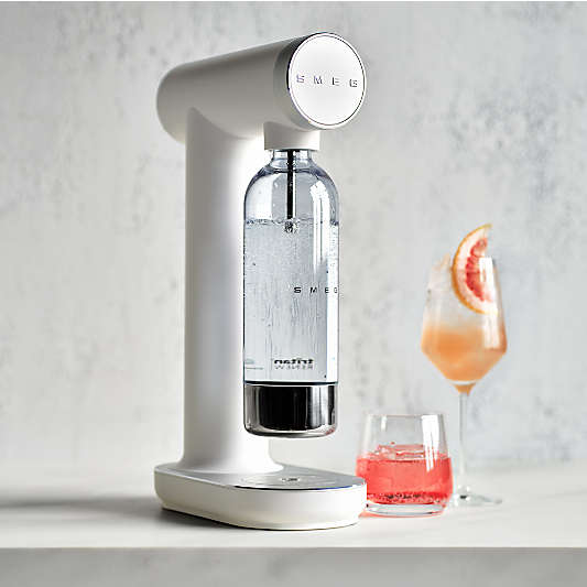 SMEG Matte White Sparkling Water Maker