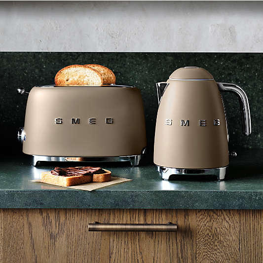 SMEG Matte Mocha 2-Slice Retro Toaster