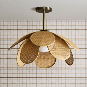 Up to 30% off Decor & Lighting