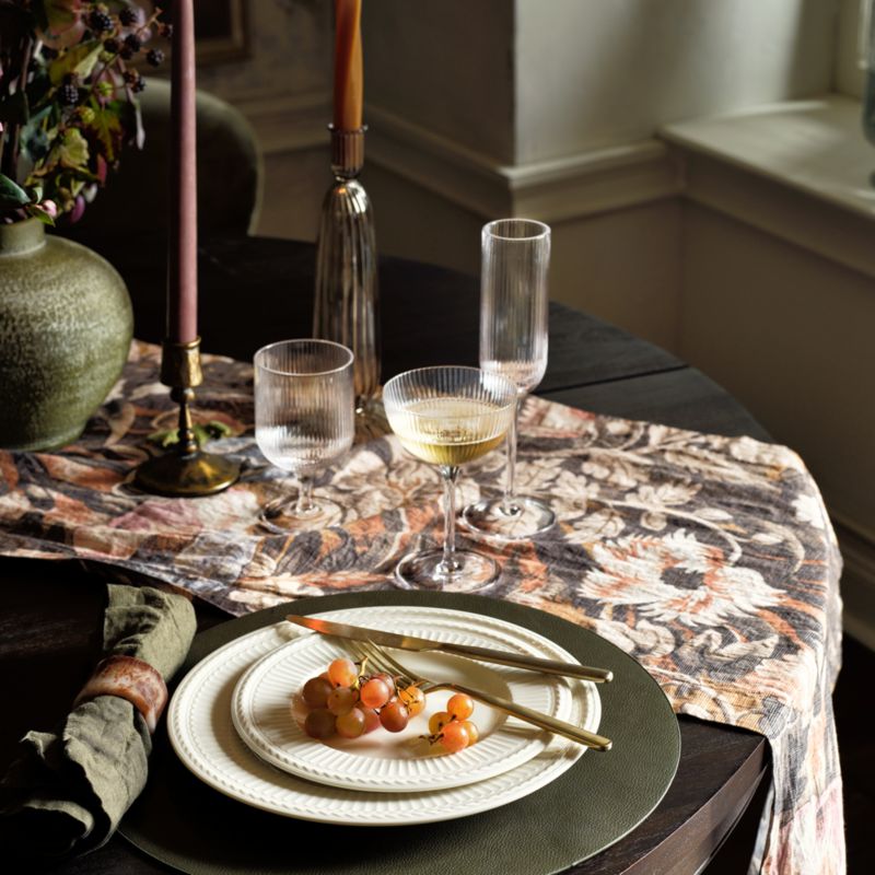 Rizzo Textured Easy Care Faux Leather Garden Green Round Placemat - image 1 of 6