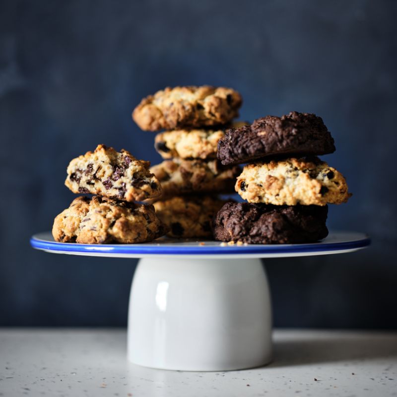The Porcelain Cake Stand by Levain Bakery - image 1 of 5